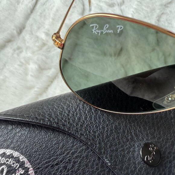 Ray-Ban RB3025 Aviator Classic Polarized Sunglasses - Picture 4 of 9